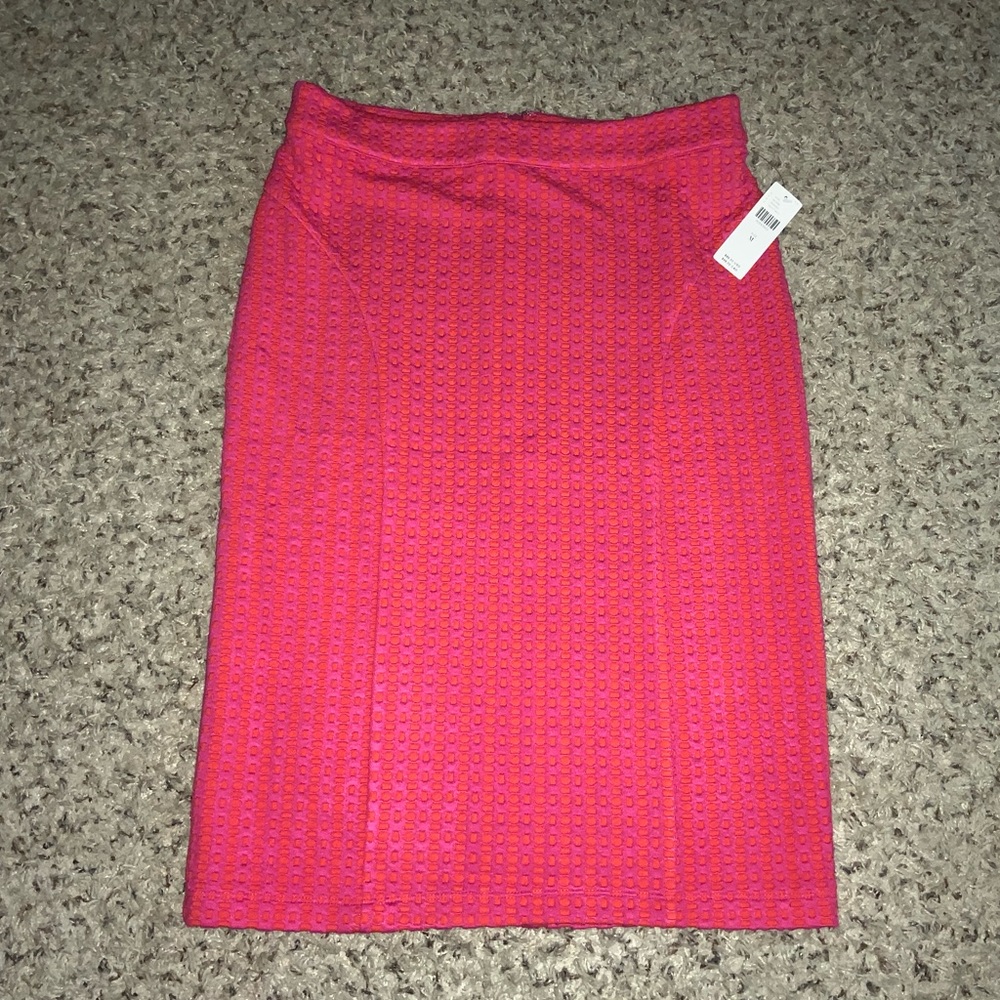 Maeve Textured Pink/Orange skirt. Never worn with tags